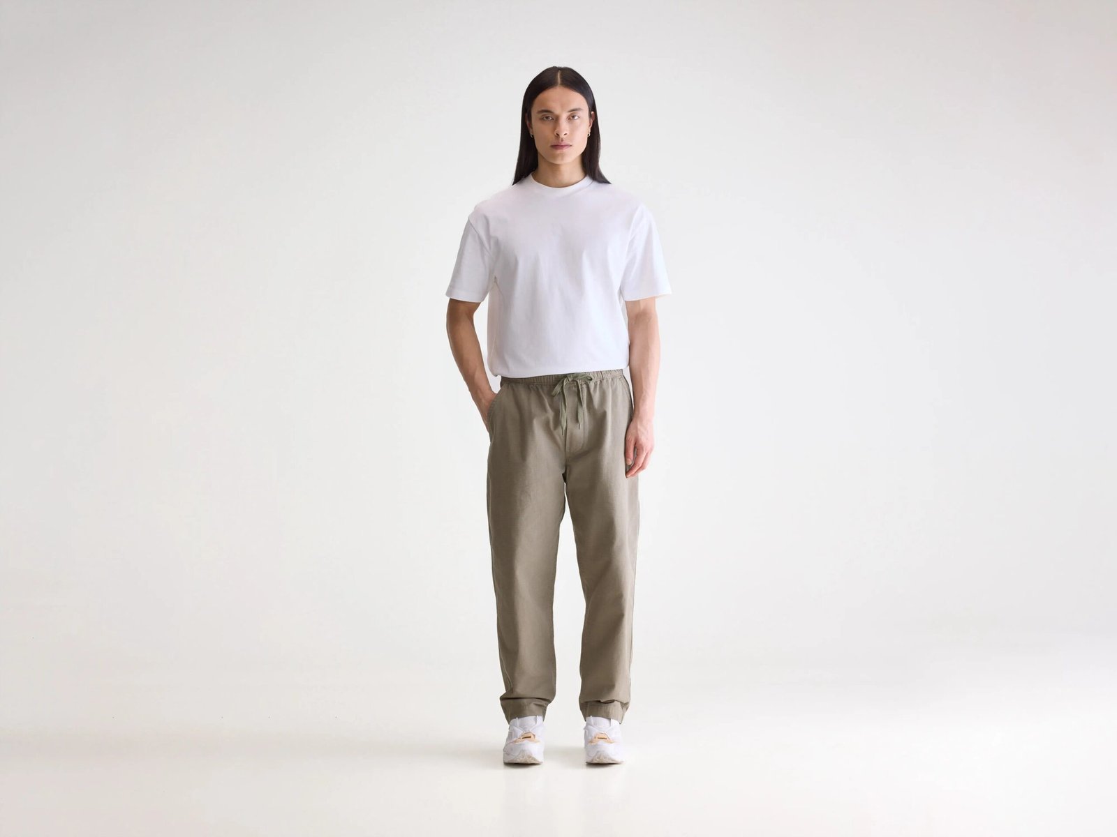 BM25210720R0941-699_1_cea51a79-cddb-4ca6-832c-8541a7c955e3.jpg Julius baggy trousers (252 / M / DUSTY OLIVE) - Image 1