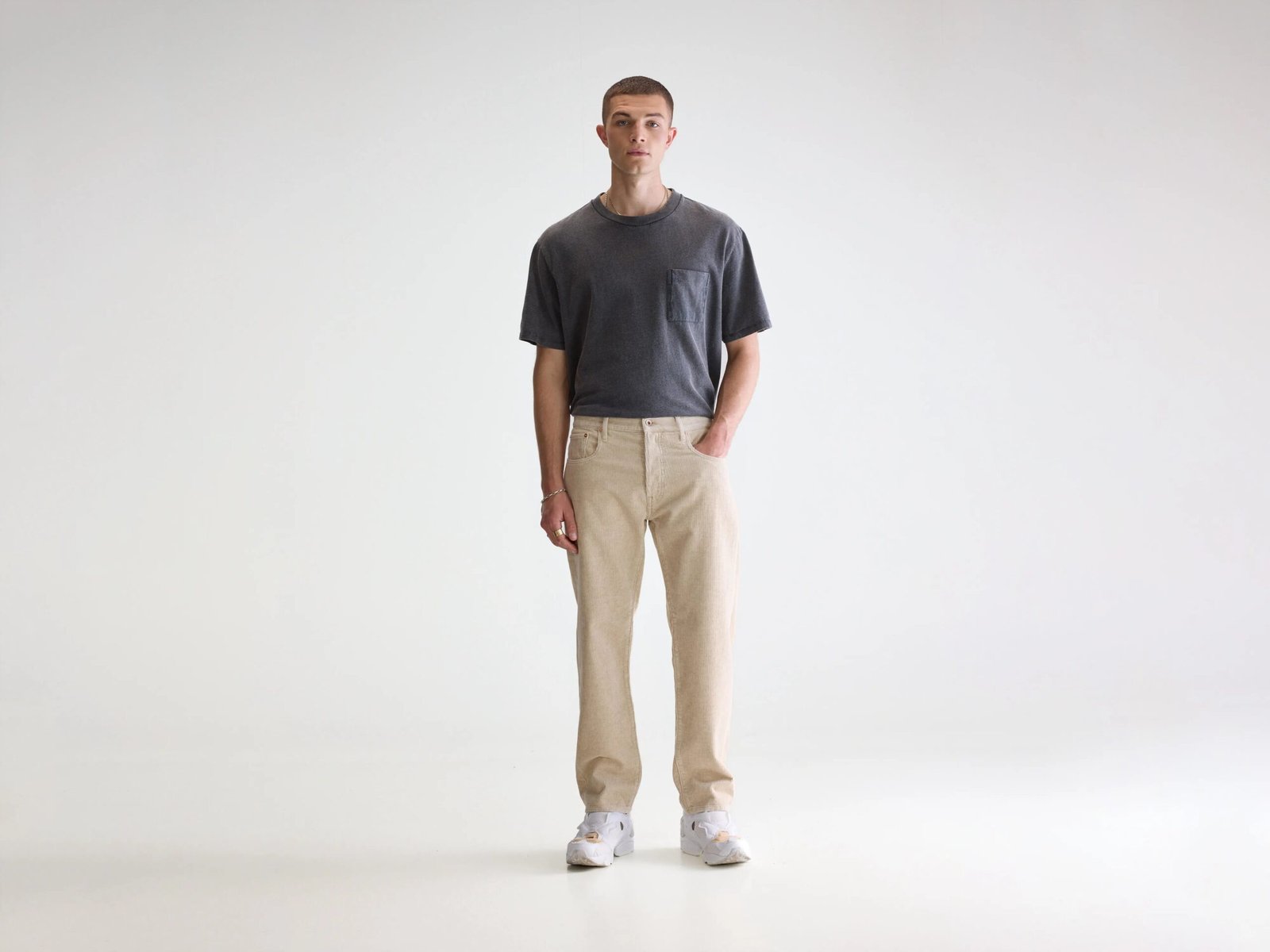 BM25211020P1623-291_1_7377cf56-2916-430e-9079-08f40c4e4a71.jpg Percy relaxed trousers (252 / M / CALCAIRE) - Image 1